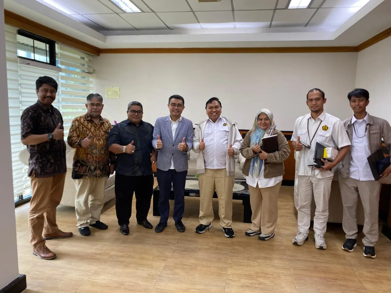 Kick-Off Meeting for International Investment Cooperation between OCEANSCAPE International Limited a