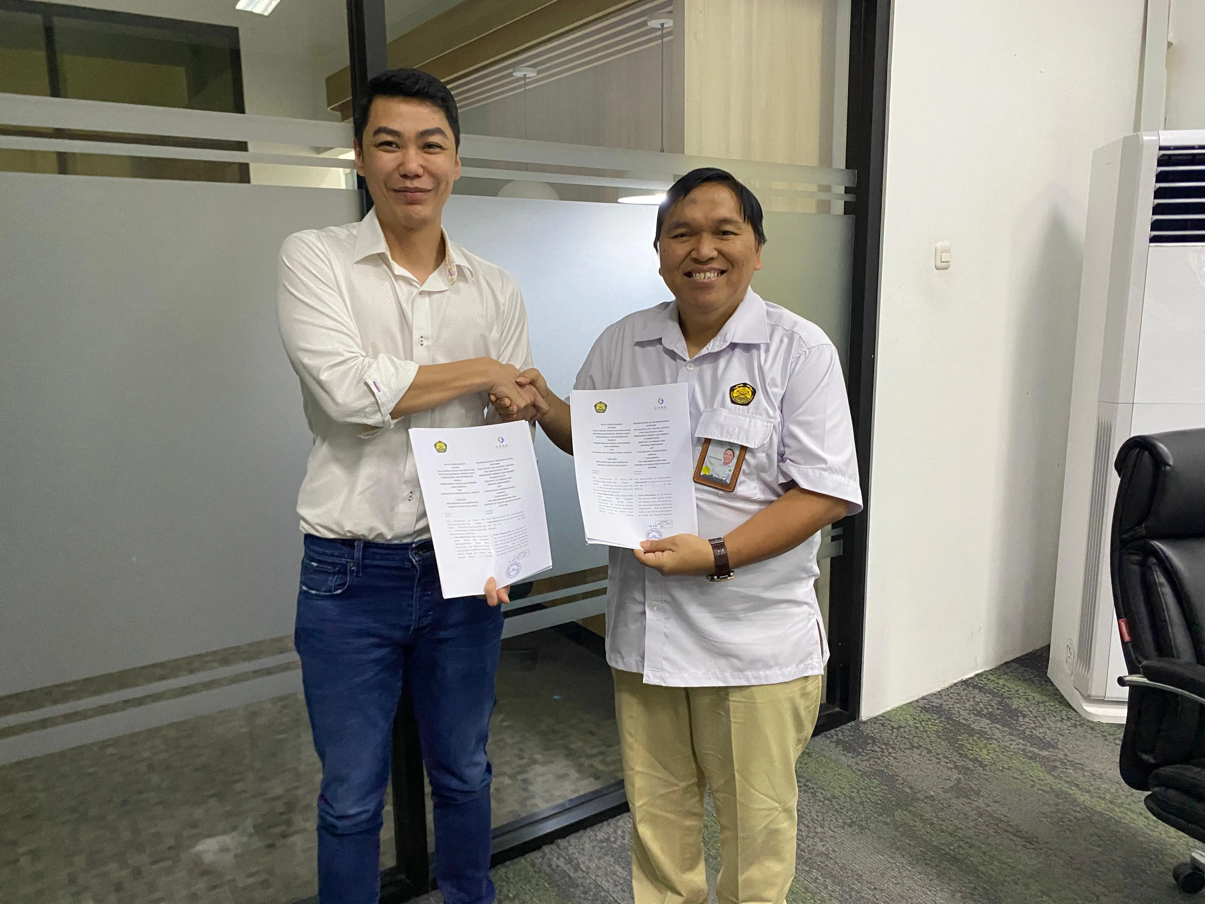 Bringing in investors from China and Singapore�OCEANSCAPE International Limited�to support the Gover